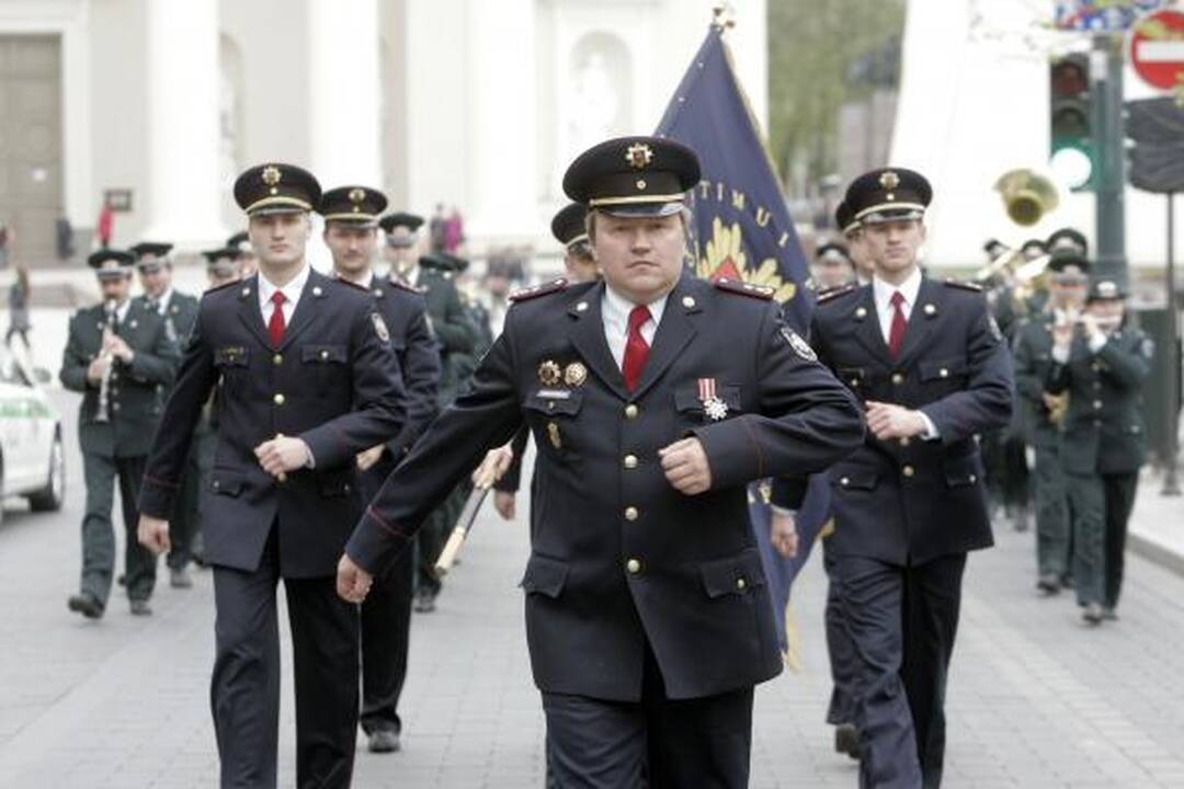 Šv.Florijono dieną - paradas ir padėkos ugniagesiams