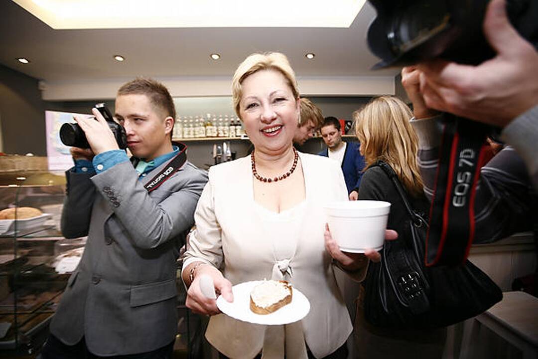 A.Jagelavičiūtė pristatė kulinarijos knygą