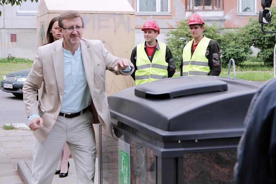 Klaipėdiečių teismui – dar vienas požeminis konteineris