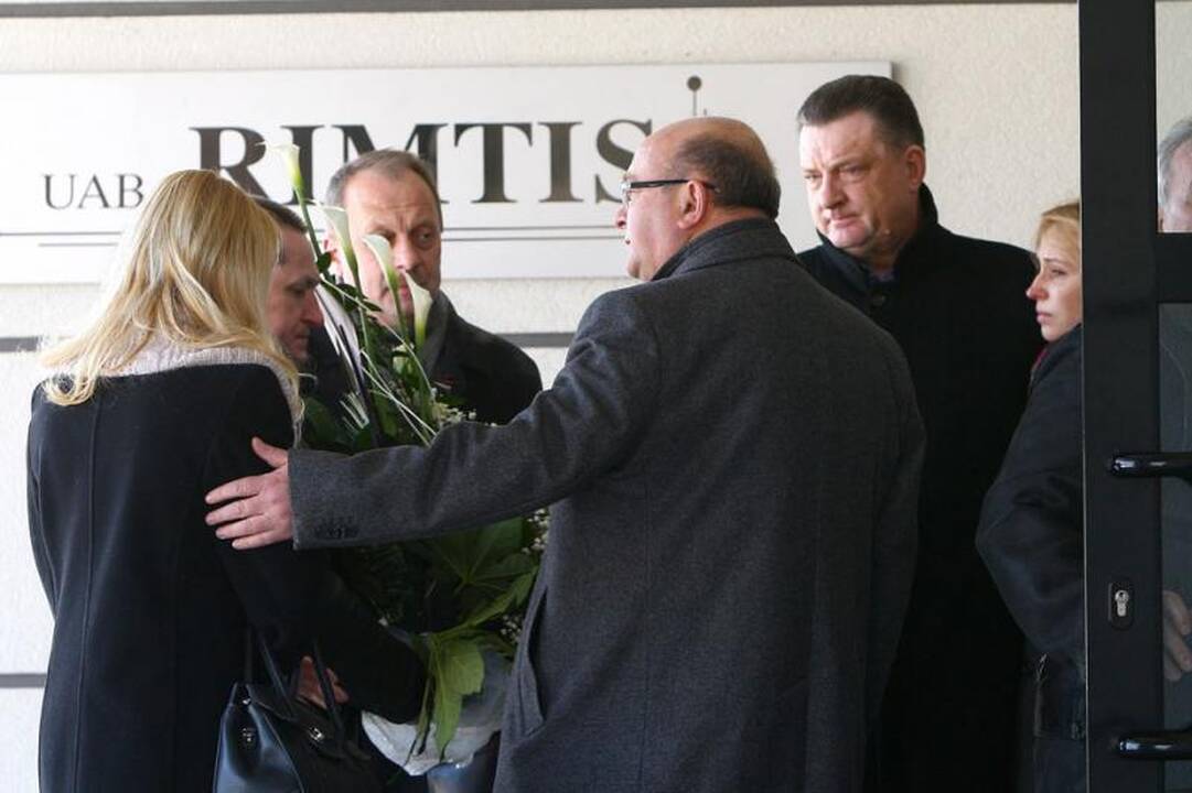 Hanzos dienų pradžia pakvipo tarptautiniu skandalu