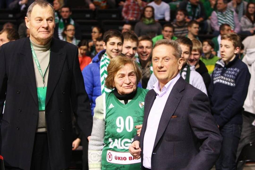 Įsibėgėjusio CSKA garvežio nuo bėgių nuversti nepavyko (komentarai)