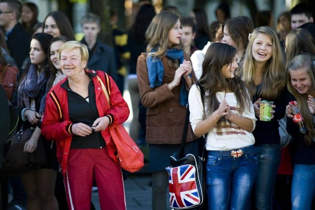 Kauno moksleiviai šaukia: žlugdoma mūsų ateitis! 