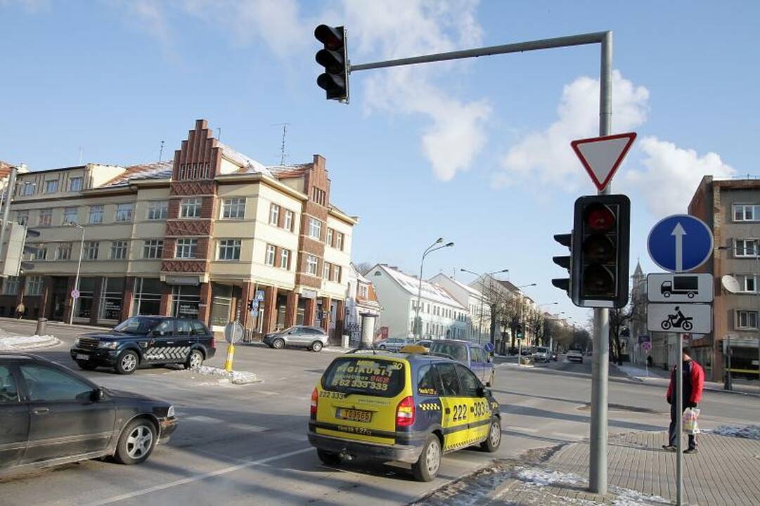 Dėl šalčio Klaipėdoje sutriko šviesoforų darbas