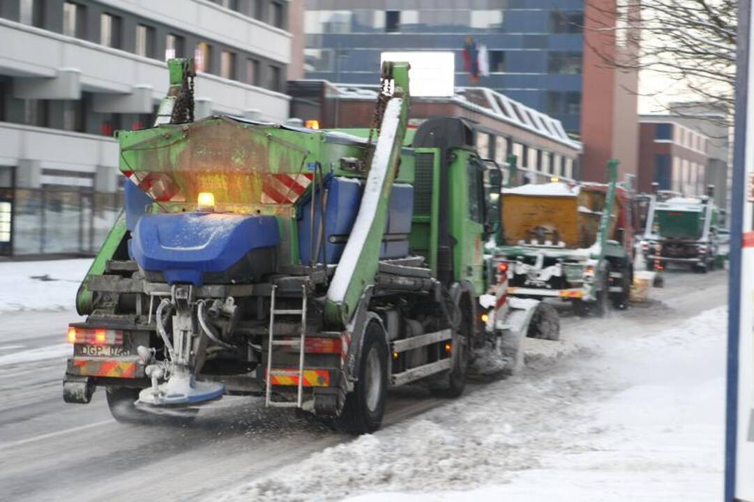 Klaipėdoje iškrito pavojingas sniego kiekis