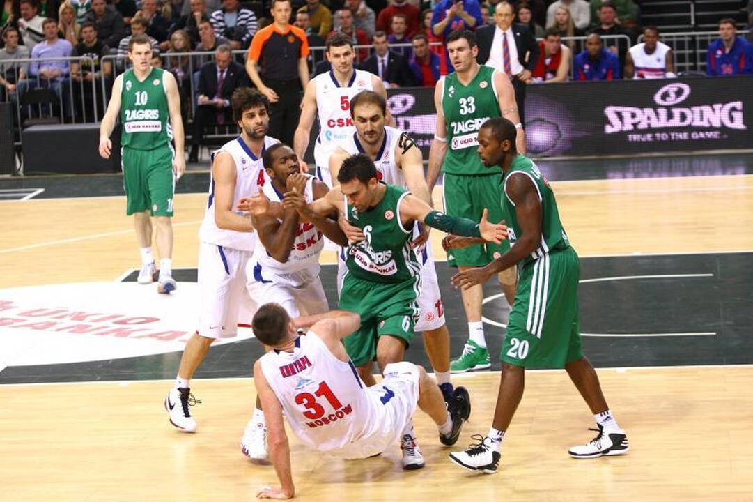 Įsibėgėjusio CSKA garvežio nuo bėgių nuversti nepavyko (komentarai)