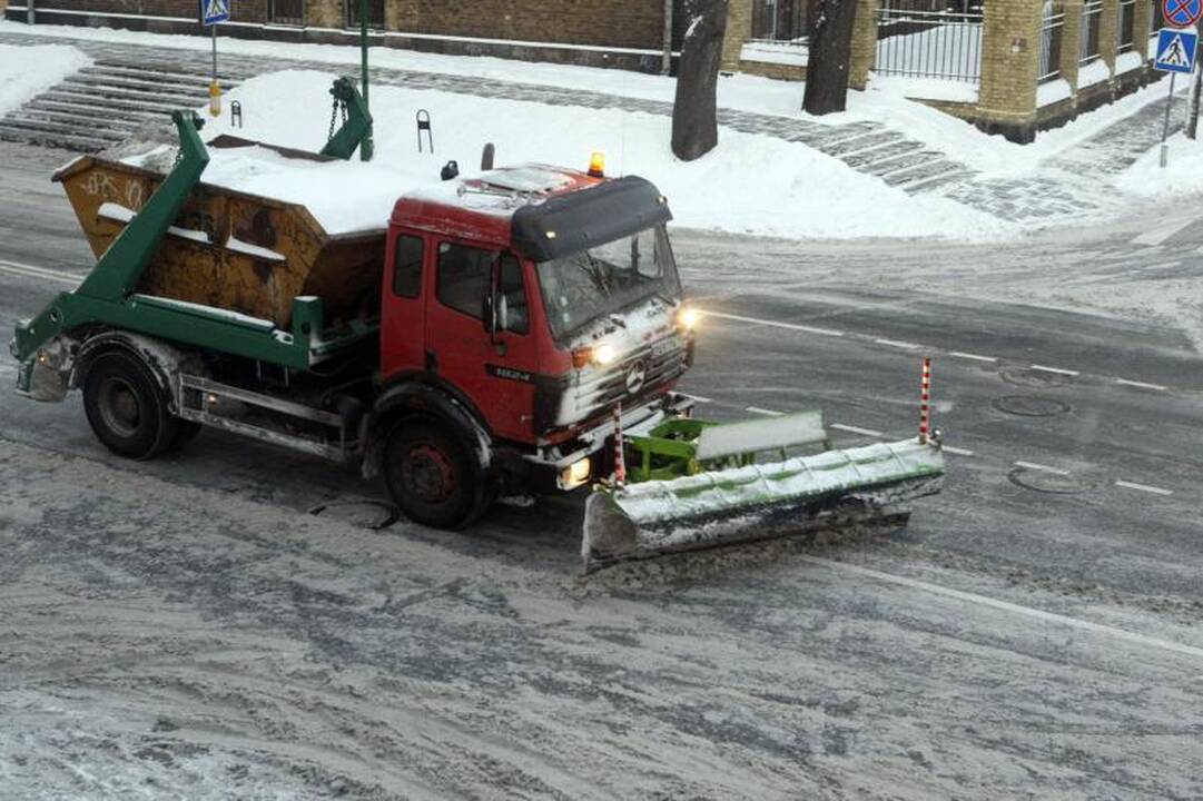 Klaipėdoje iškrito pavojingas sniego kiekis