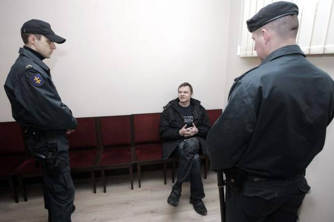 Pedofilija įtariamas S.Vitkus: prokurorai bando su manimi susidoroti (papildyta)