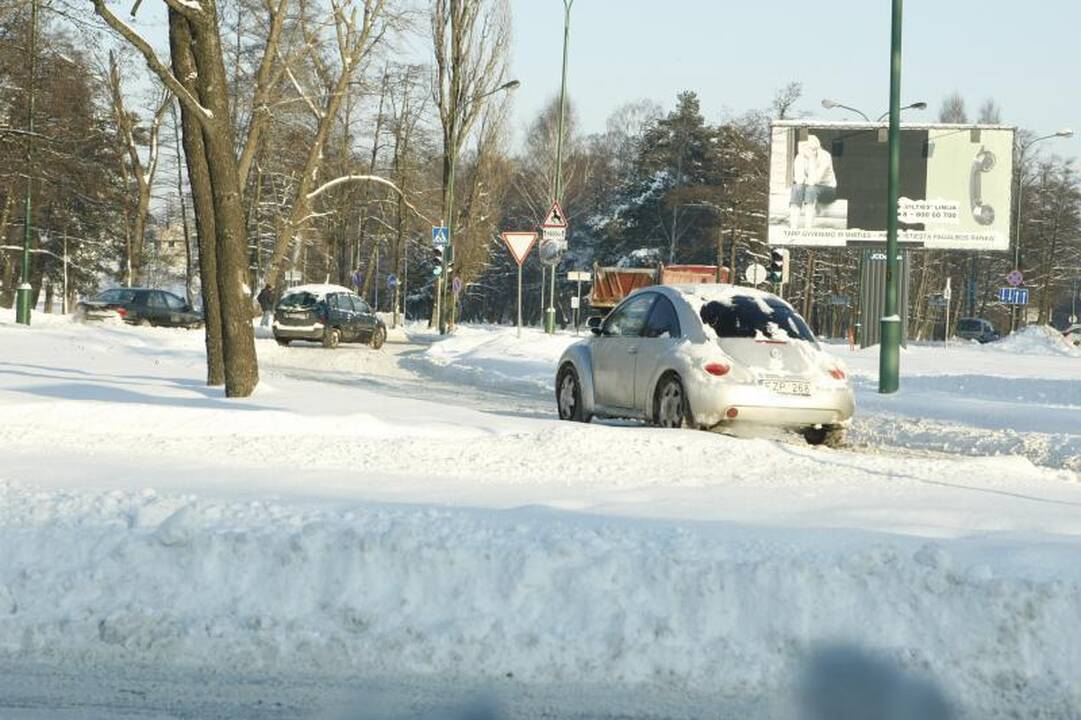Klaipėdoje iškrito pavojingas sniego kiekis