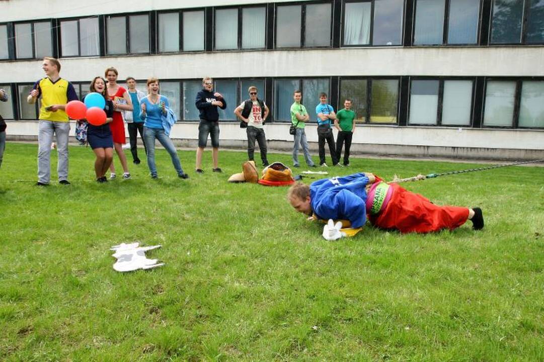 KTU Studentų miestelyje – jaunimo šėlionės