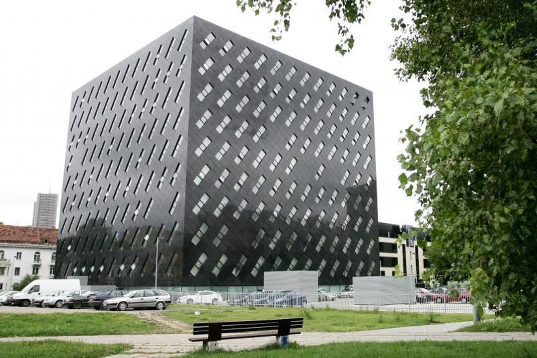 Sustabdė buvusio Generalinės prokuratūros pastato pardavimą
