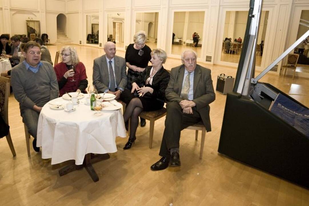 Politikos       naujokai:   neplanuojame būti vienadiene partija
