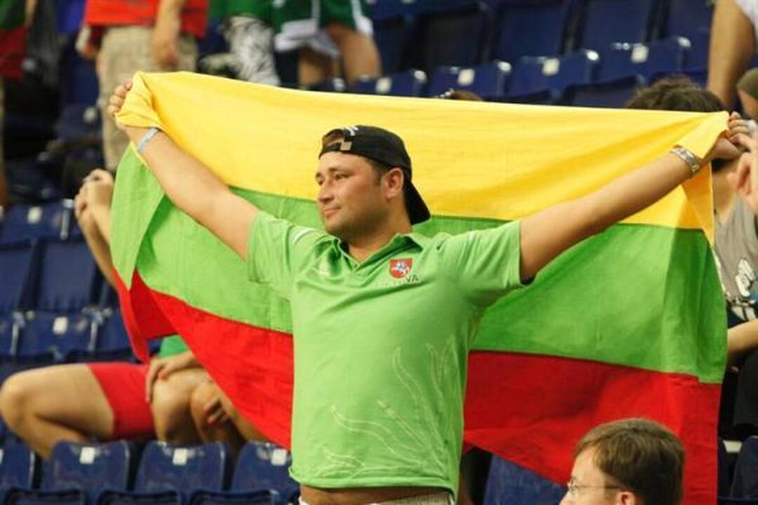 Išlipę iš duobės lietuviai išplėšė pergalę prieš kanadiečius