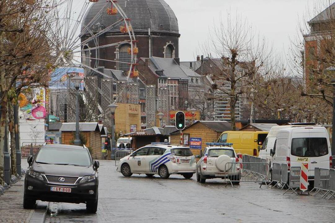 Belgijos miesto centre - mirtini sprogimai ir šūviai (atnaujinta)