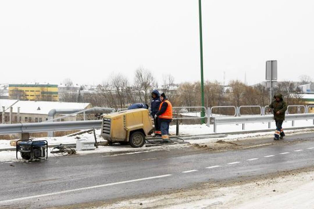 Mokyklos gatvės viadukas jau atidarytas (atnaujinta)