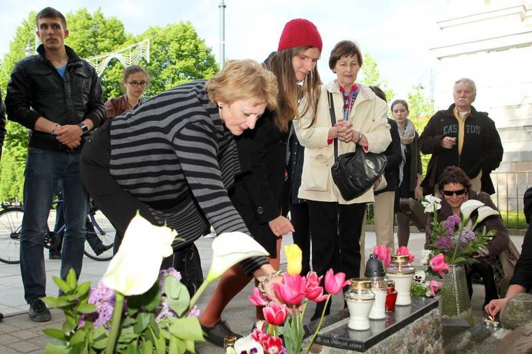 R.Kalantos aukos 40-ąsias metines sostinėje paminėjo menininkai 
