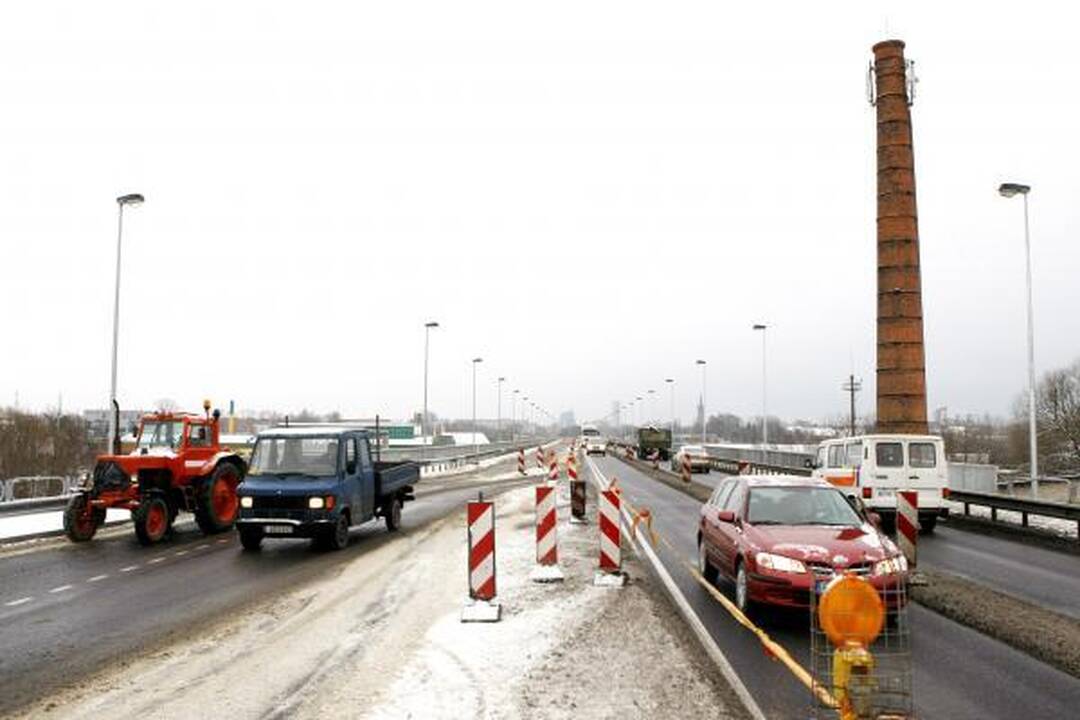 Mokyklos gatvės viadukas jau atidarytas (atnaujinta)