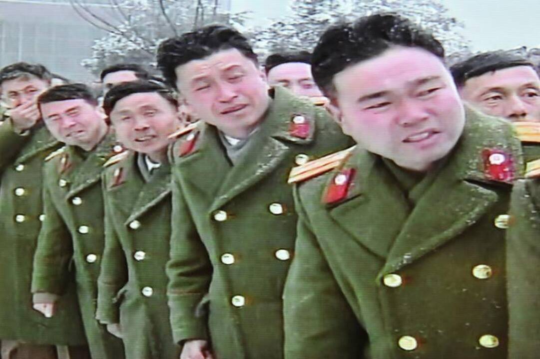 Šiaurės Korėjoje laidojamas Kim Jong Ilas