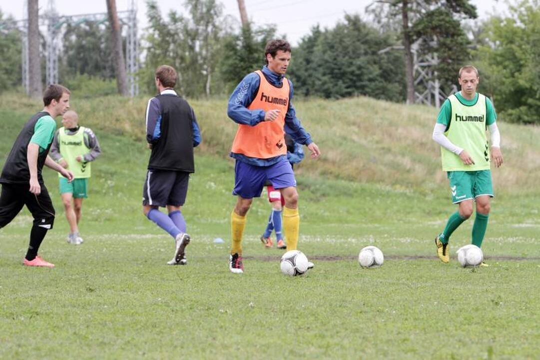„Atlanto“ futbolo klube – trenerių pokyčiai ir viltingi planai