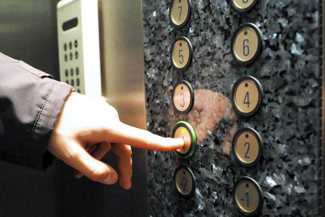 Šilainių liftų maniako teismo posėdis – už uždarų durų