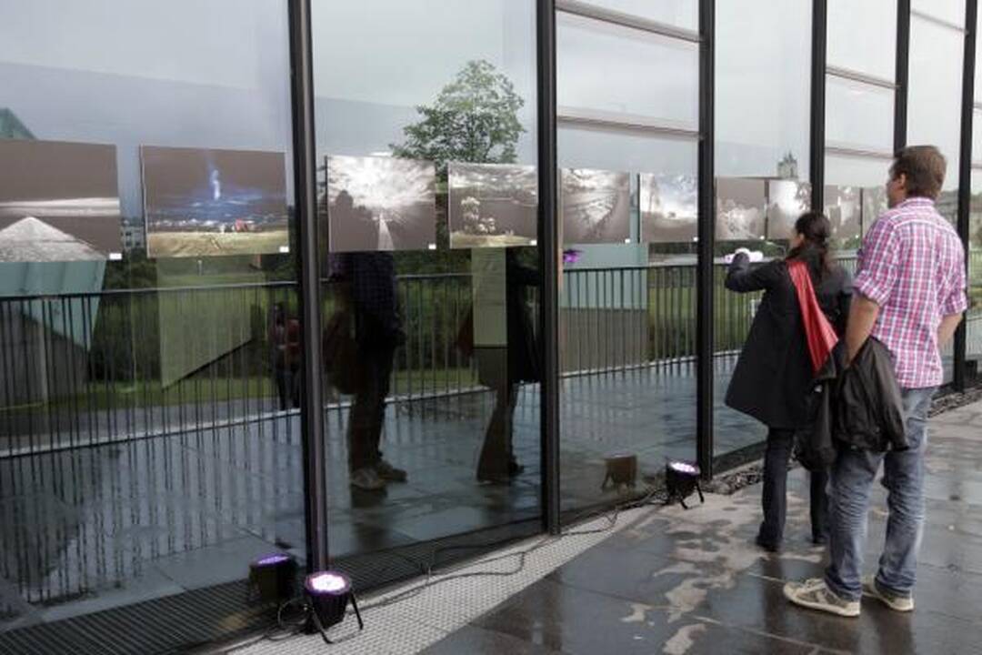 "Tebūnie naktis!" išginė vilniečius ieškoti meno