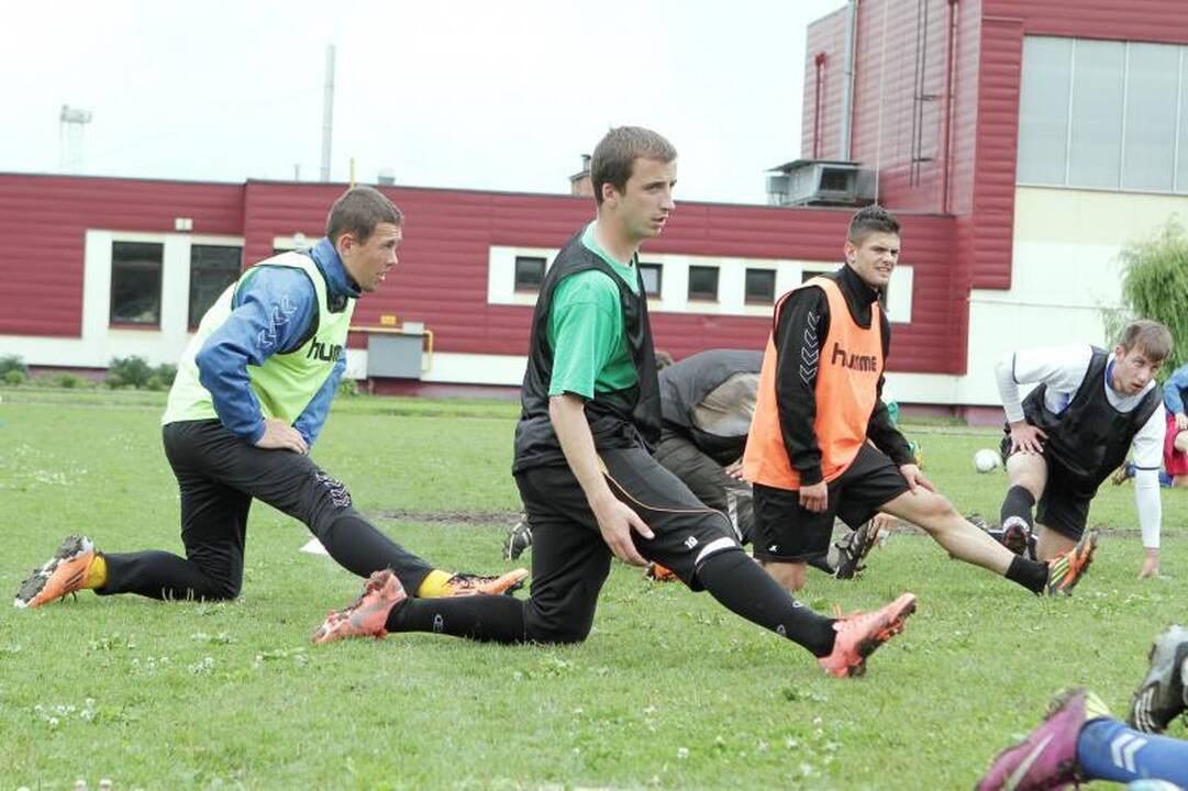 „Atlanto“ futbolo klube – trenerių pokyčiai ir viltingi planai