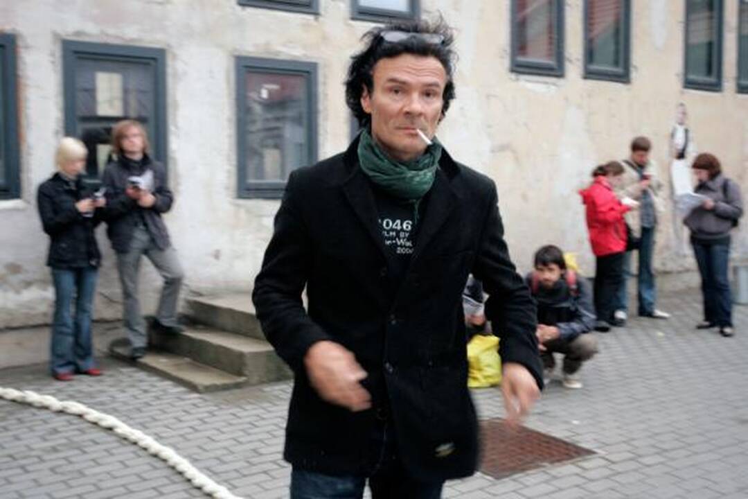 "Tebūnie naktis!" išginė vilniečius ieškoti meno