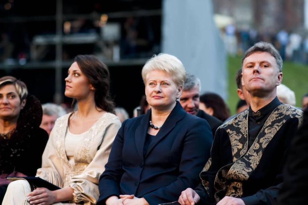 Tarptautinių Hanzos dienų atidaryme šėlo ir krepšininkai, ir gerbėjai