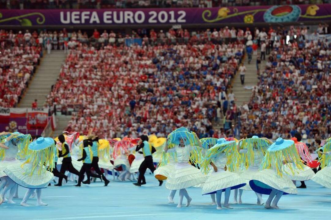 Prasidėjo Europos futbolo čempionatas (specialiai iš Varšuvos)