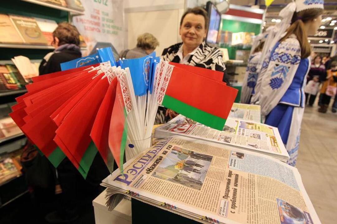 Prezidentė ir kultūros ministras atidarė 13-ąją Knygų mugę