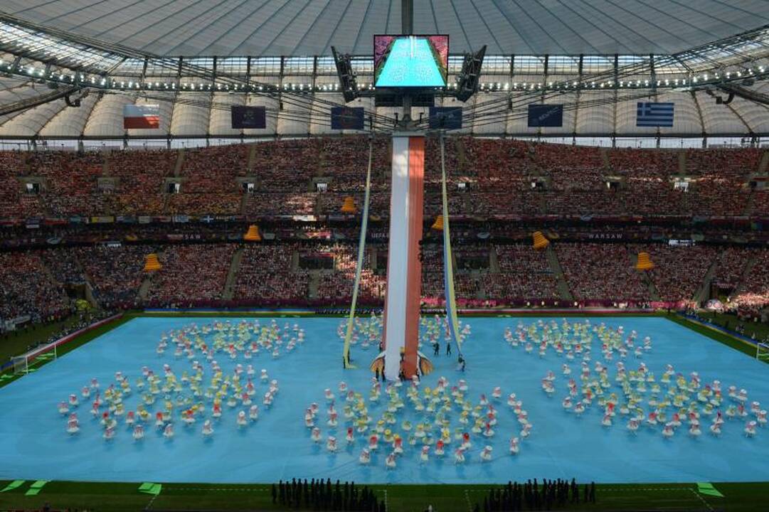 Prasidėjo Europos futbolo čempionatas (specialiai iš Varšuvos)
