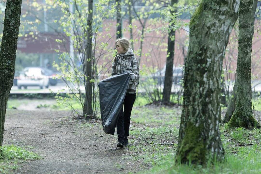 Klaipėdiečiai ėmėsi tvarkyti Jūros parką