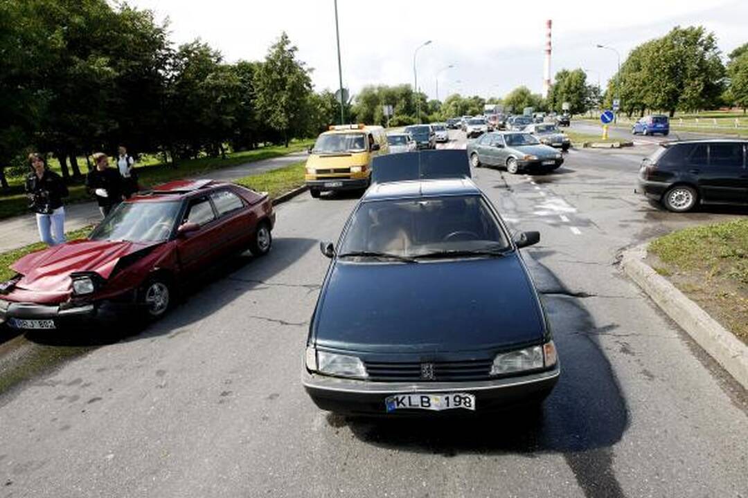 Klaipėdoje į avariją pateko keturios mašinos