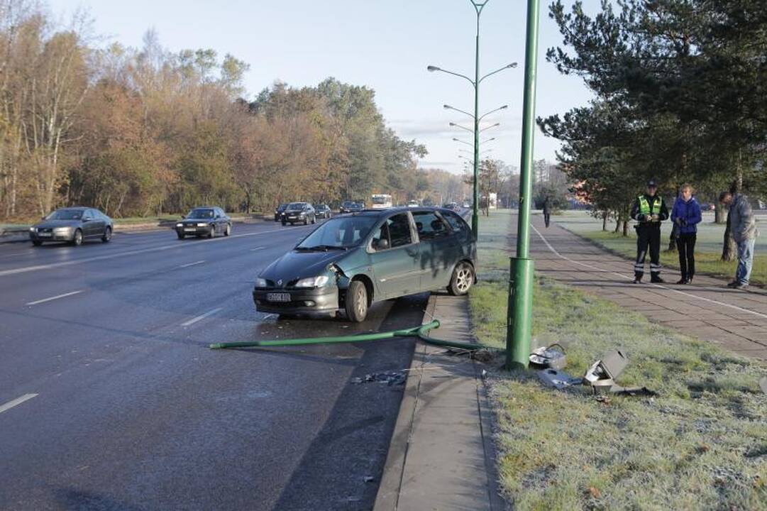 Uostamiesčio gatvės virto čiuožykla (papildyta)
