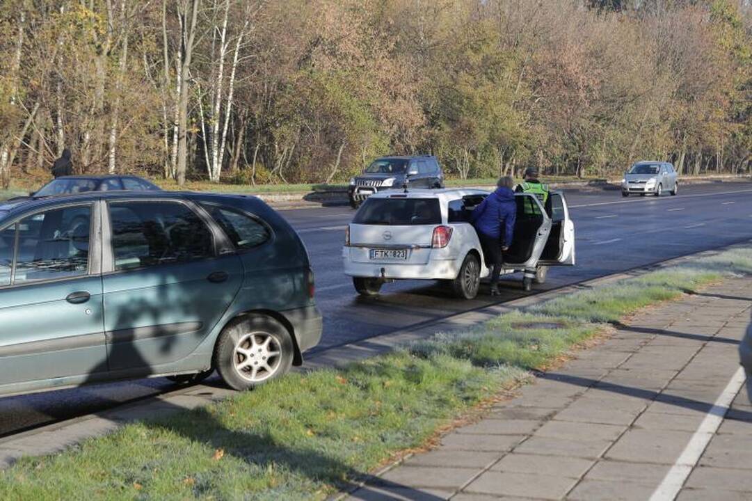 Uostamiesčio gatvės virto čiuožykla (papildyta)