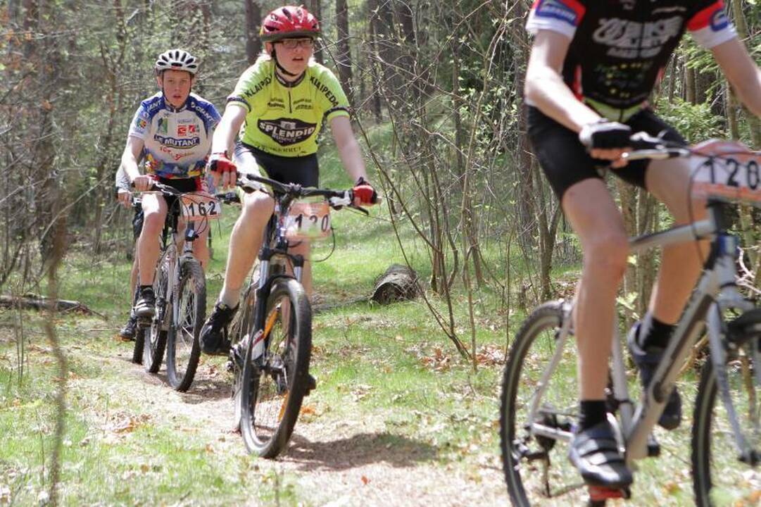 Greičiausi – „Velostreet-Fuji Team“ komandos dviratininkai