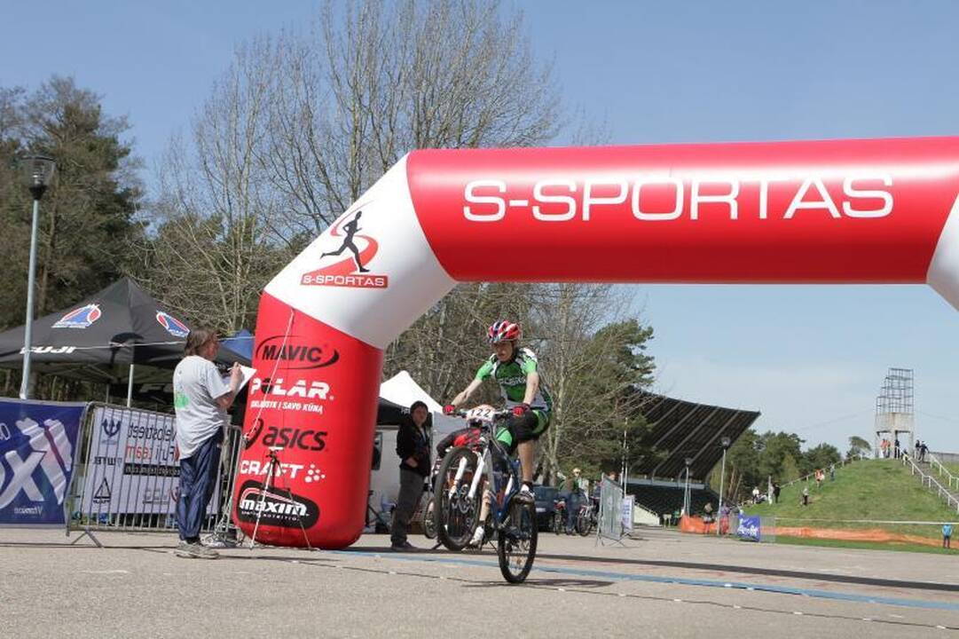 Greičiausi – „Velostreet-Fuji Team“ komandos dviratininkai
