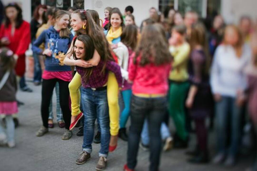 Jaunimo renginys     – už šviesesnį Kauną (renginio programa)