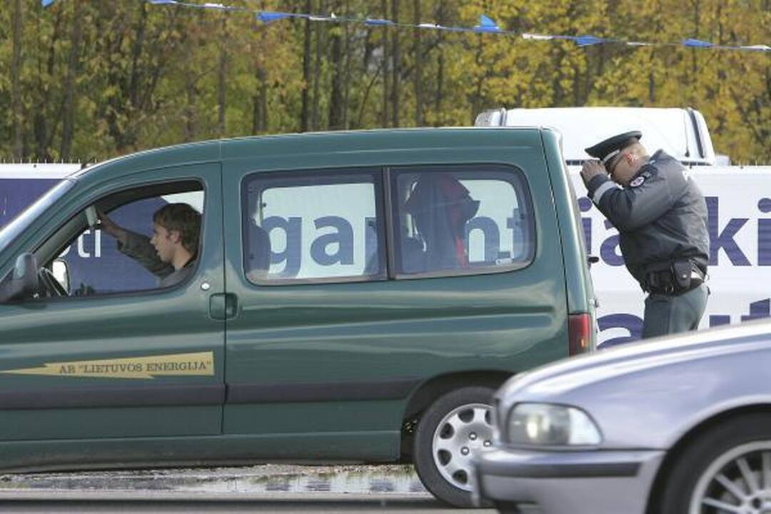 Kauną apjuosė policijos ir specialiųjų tarnybų žiedas