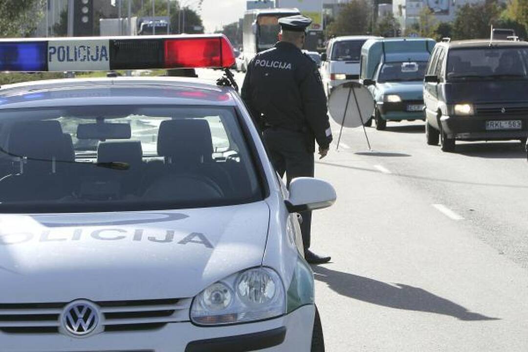 Kauną apjuosė policijos ir specialiųjų tarnybų žiedas