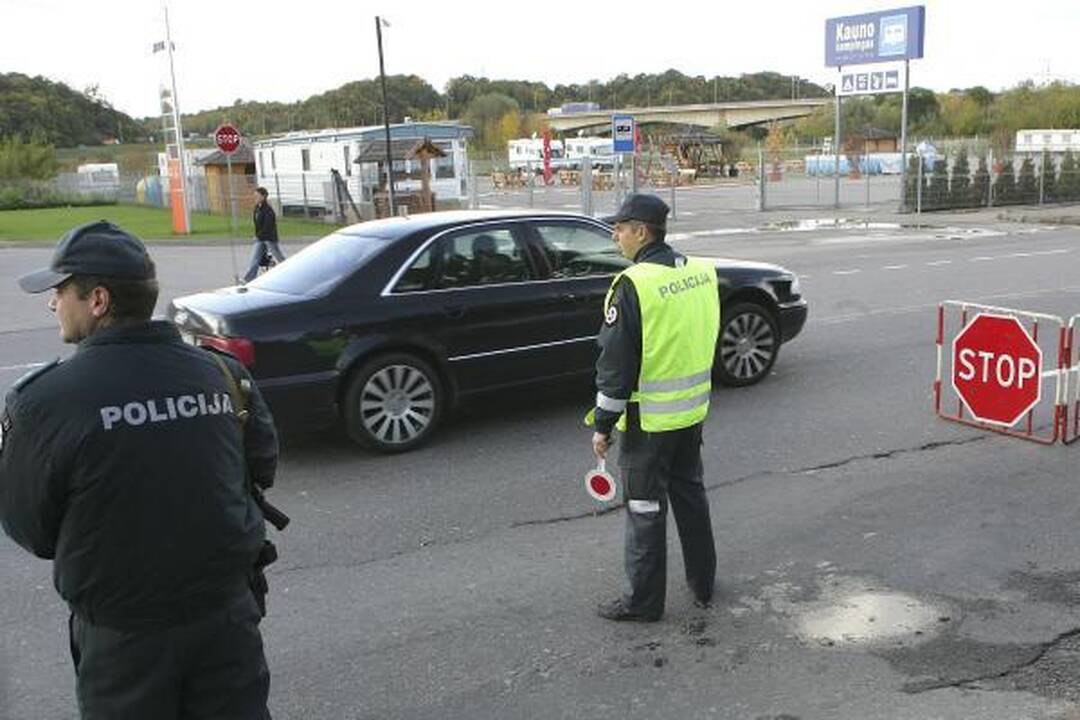 Kauną apjuosė policijos ir specialiųjų tarnybų žiedas