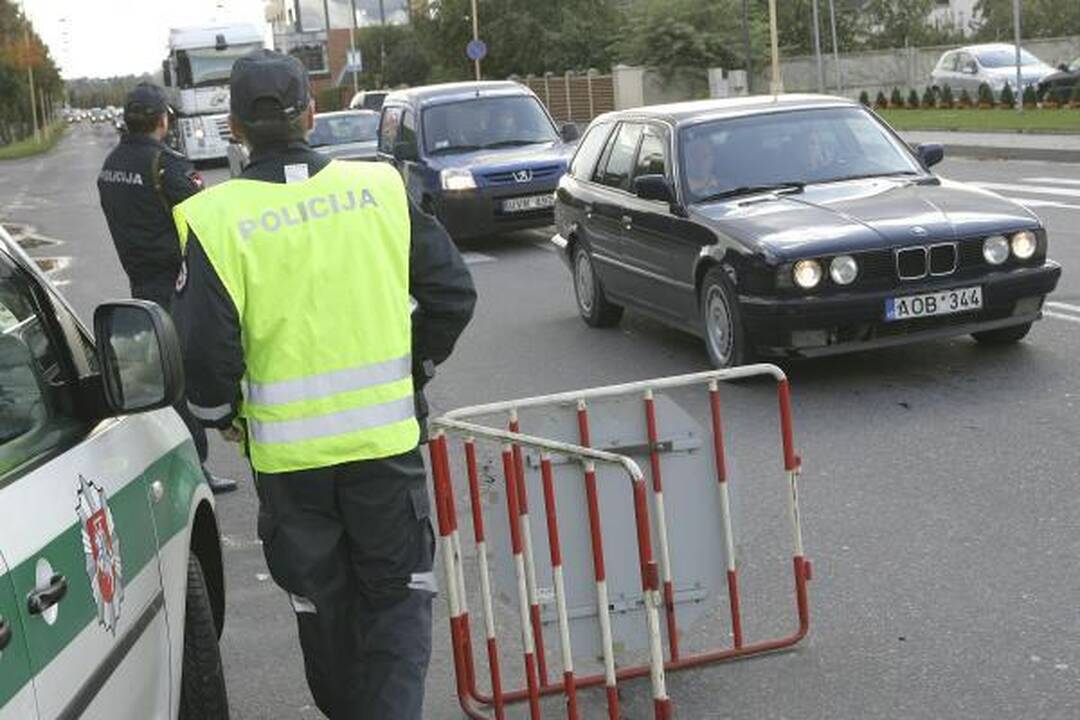 Kauną apjuosė policijos ir specialiųjų tarnybų žiedas