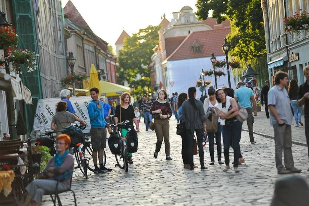 Kaune ketvirtadienio vakarą karaliavo balta spalva