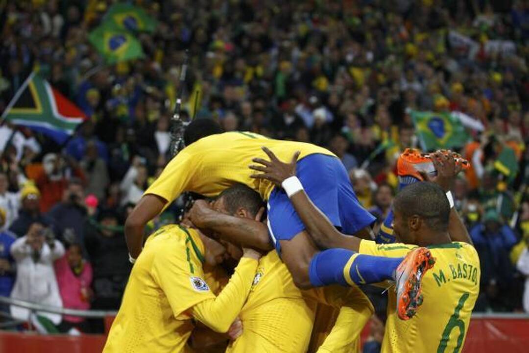Pasaulio futbolo čempionatas: antroji brazilų pergalė 