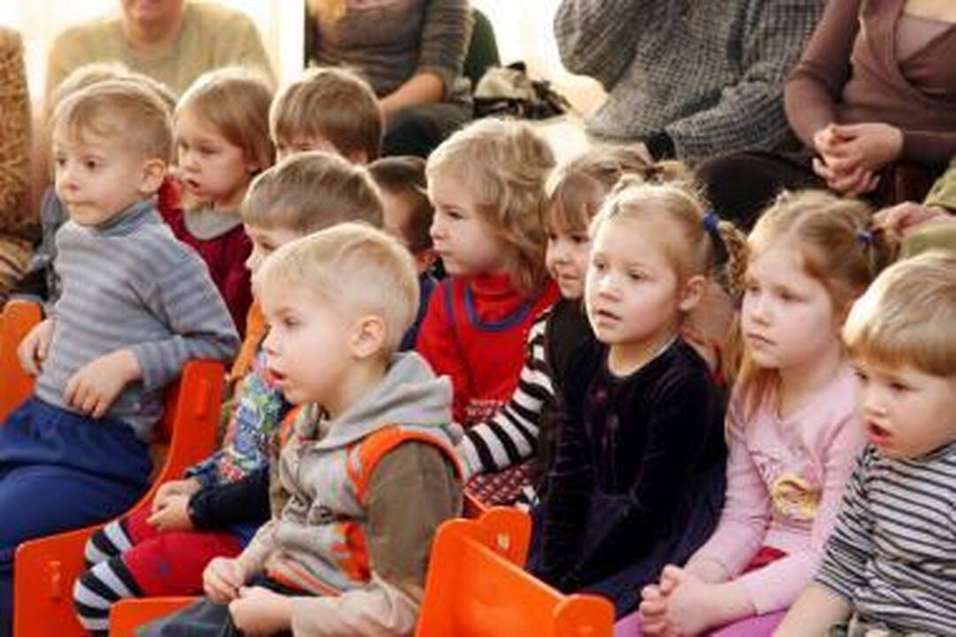 Įtarimų kelia ir vaiko pinigai