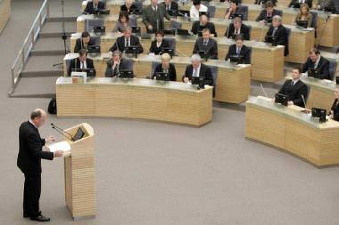 Seimas paskelbs krizę
