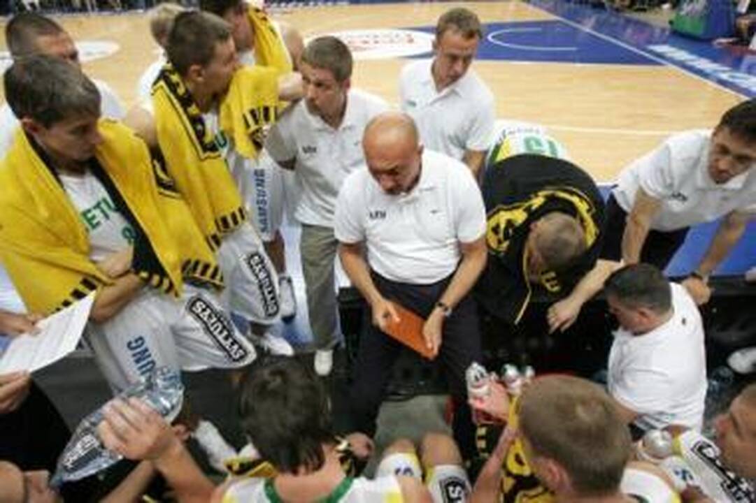 Chaosas: R.Butautas pripažino, kad jo vadovaujama rinktinė kol kas stokoja žaidimo drausmės.