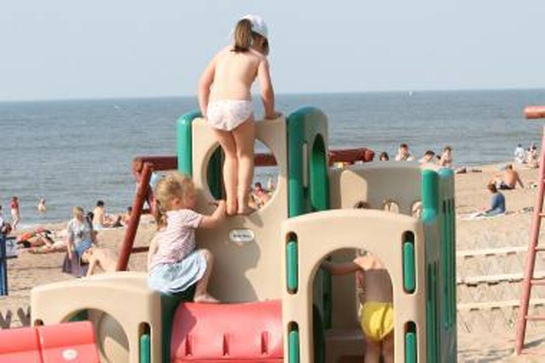 Vaikų poilsį lems tėvų litai