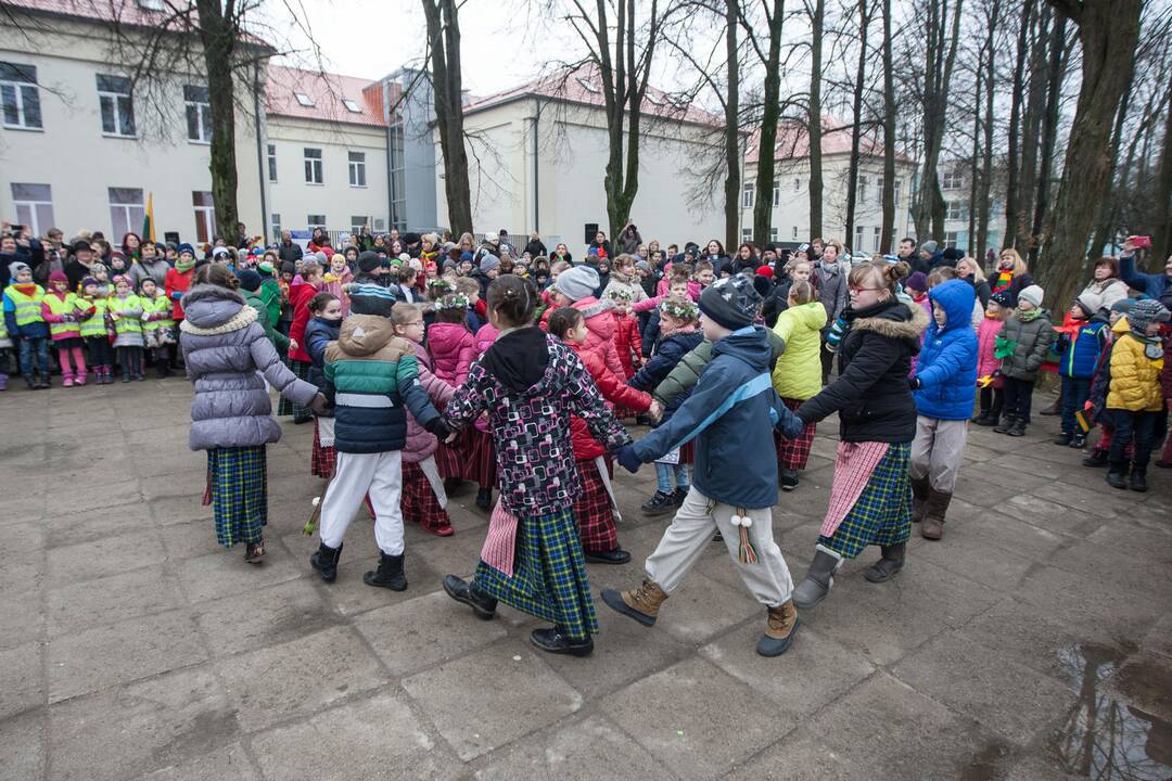 Tautiška giesmė ant Aleksoto kalno