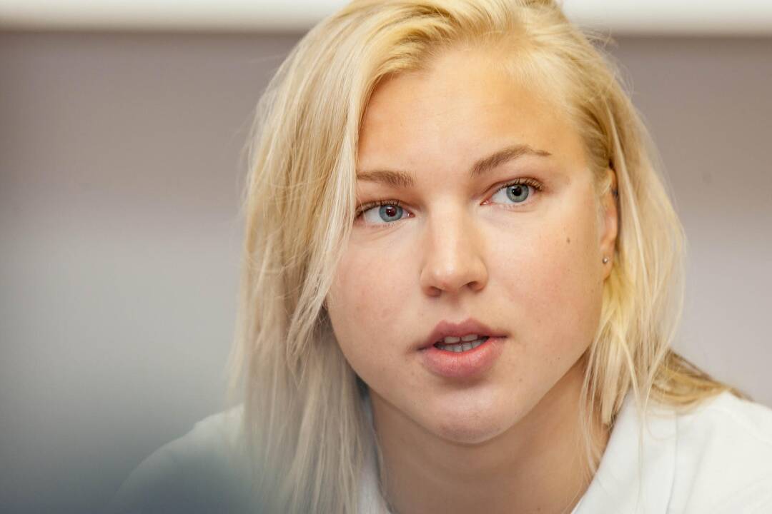 Spaudos konferencija su R. Meilutyte