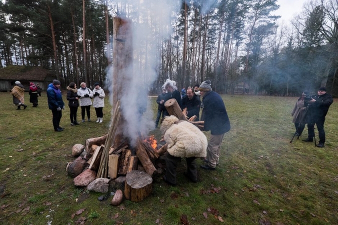 Metų blogybes – į tradicinį laužą